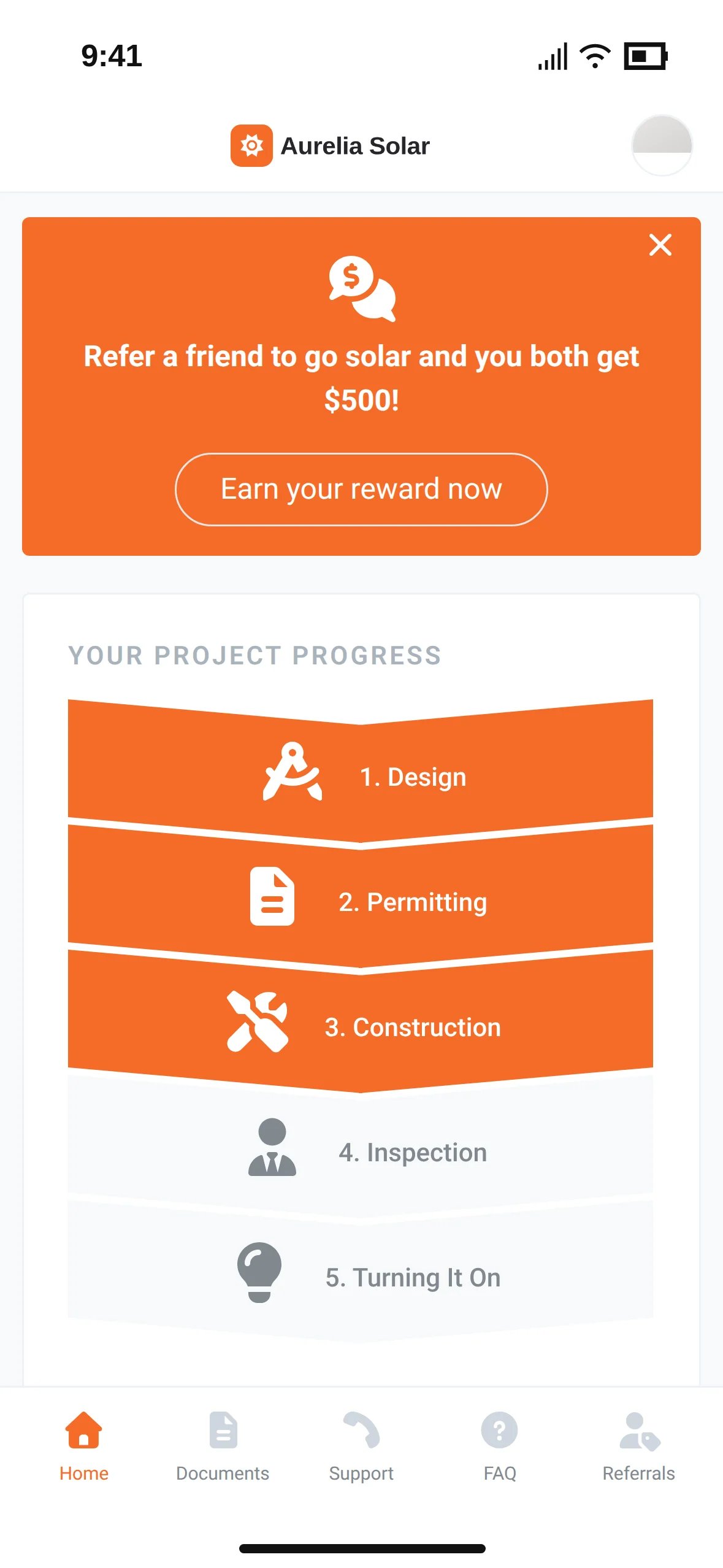 The Aurelia Solar app with a referral banner and the project progress
